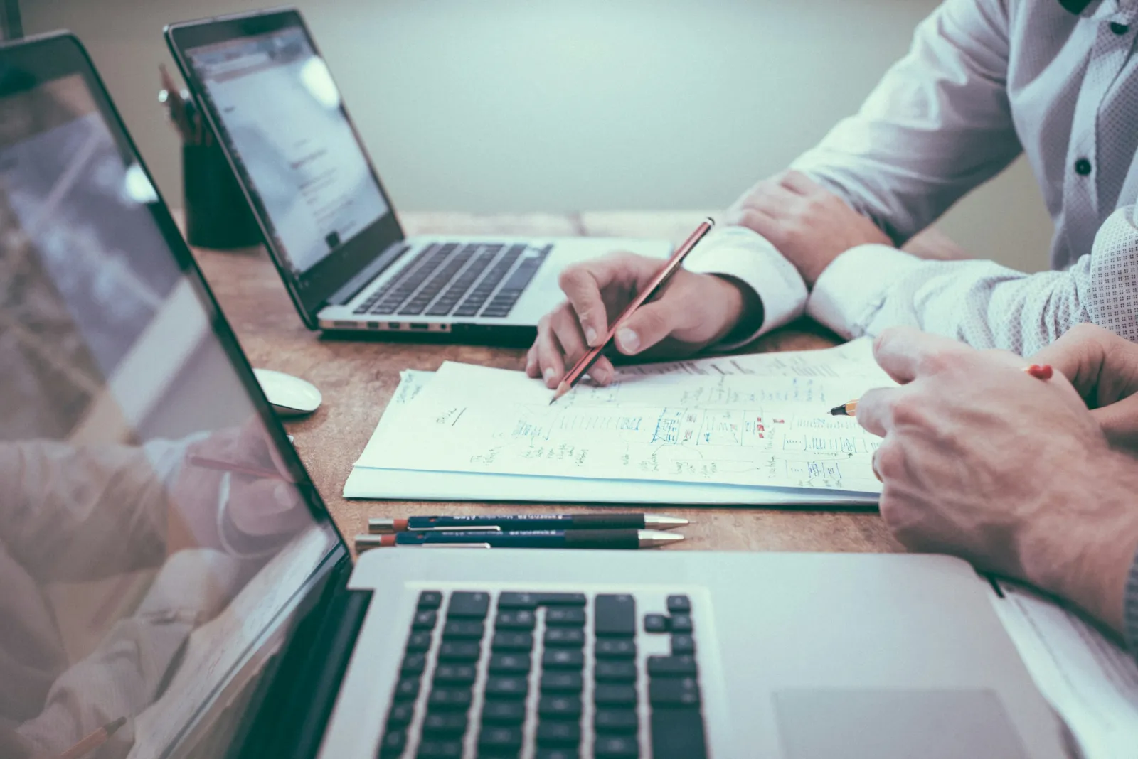 HSC Business Studies: Why Real Business Examples Are Worth More Than Textbook Theory